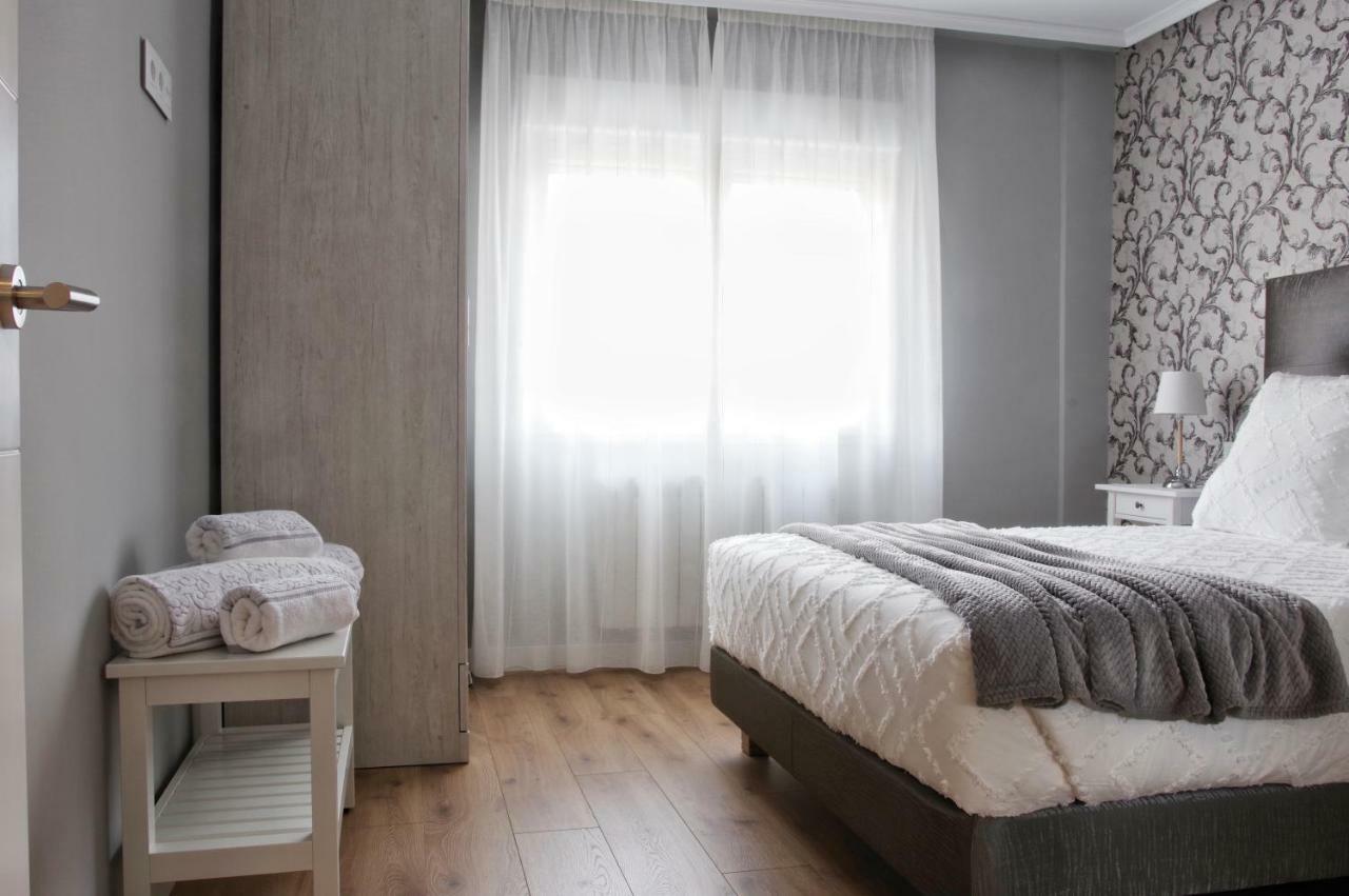 Apartamentos Bahia San Lorenzo Gijón Exterior foto